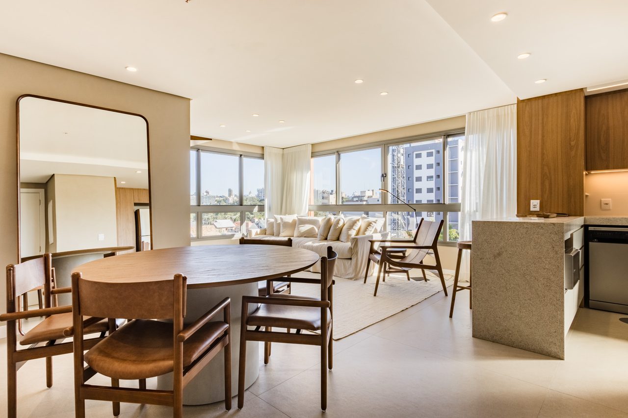 Living do apartamento decorado do Artus — vista 1 (integração com sacada)